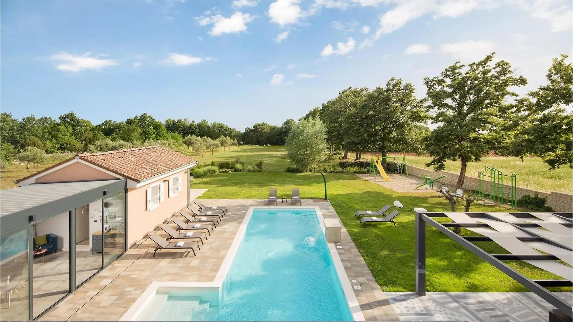 Villa Green Frame Juršići