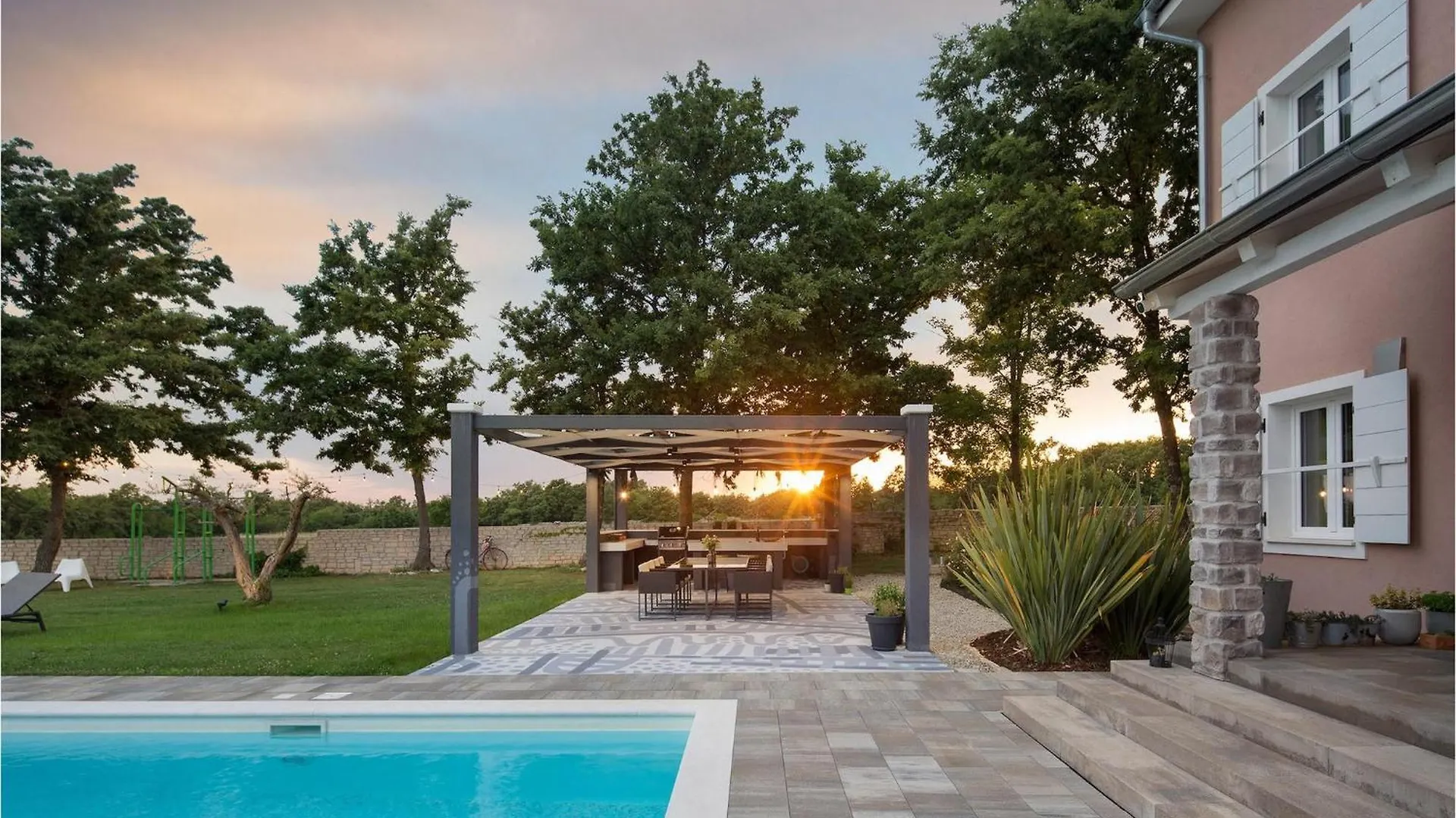 Villa Green Frame Juršići